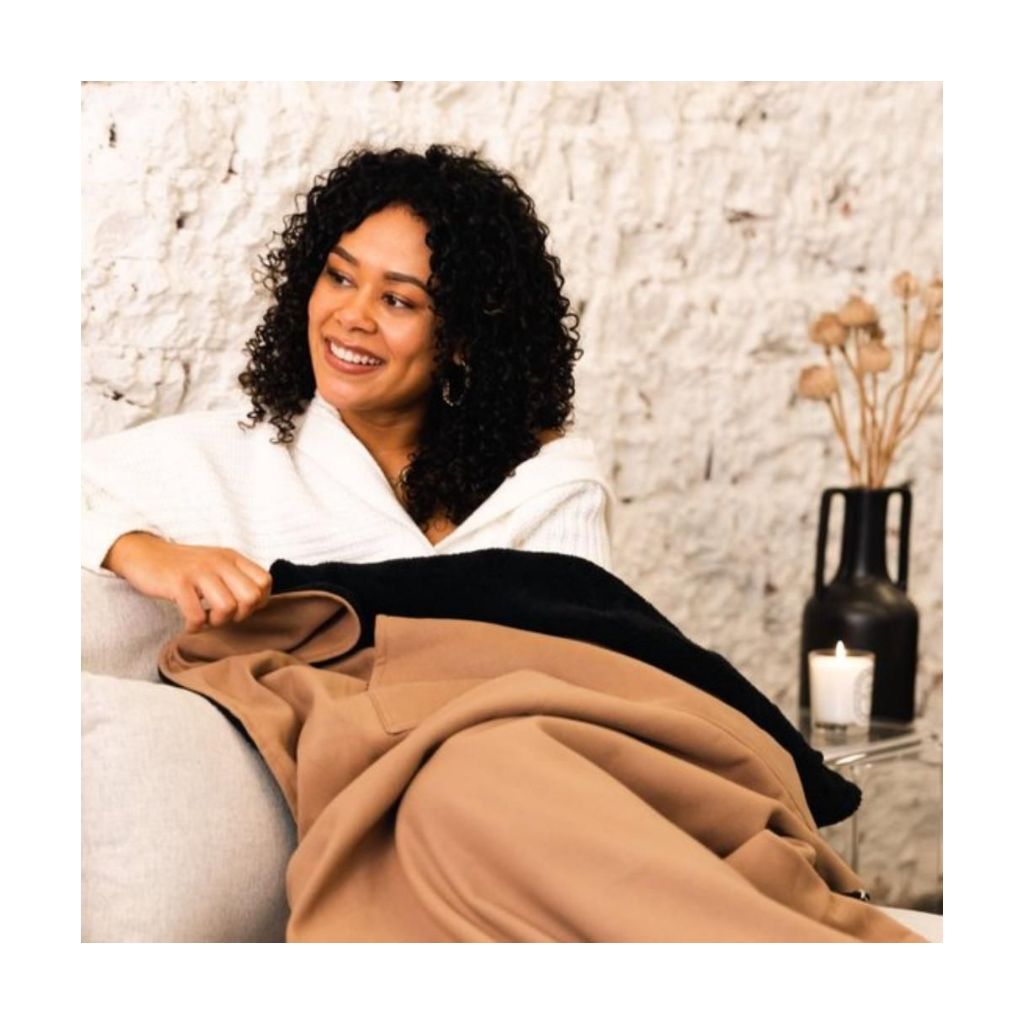 COZY | Fleecetæppe med fodlomme | Beige